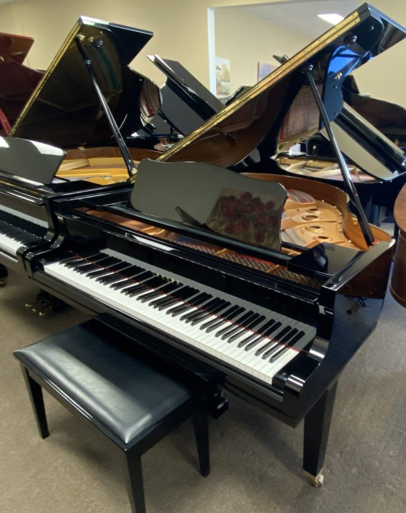 Yamaha GC1 Player Grand Piano (2005)