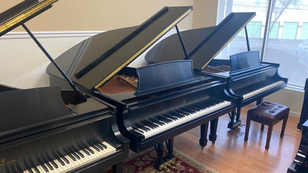 Piano Store Manhattan